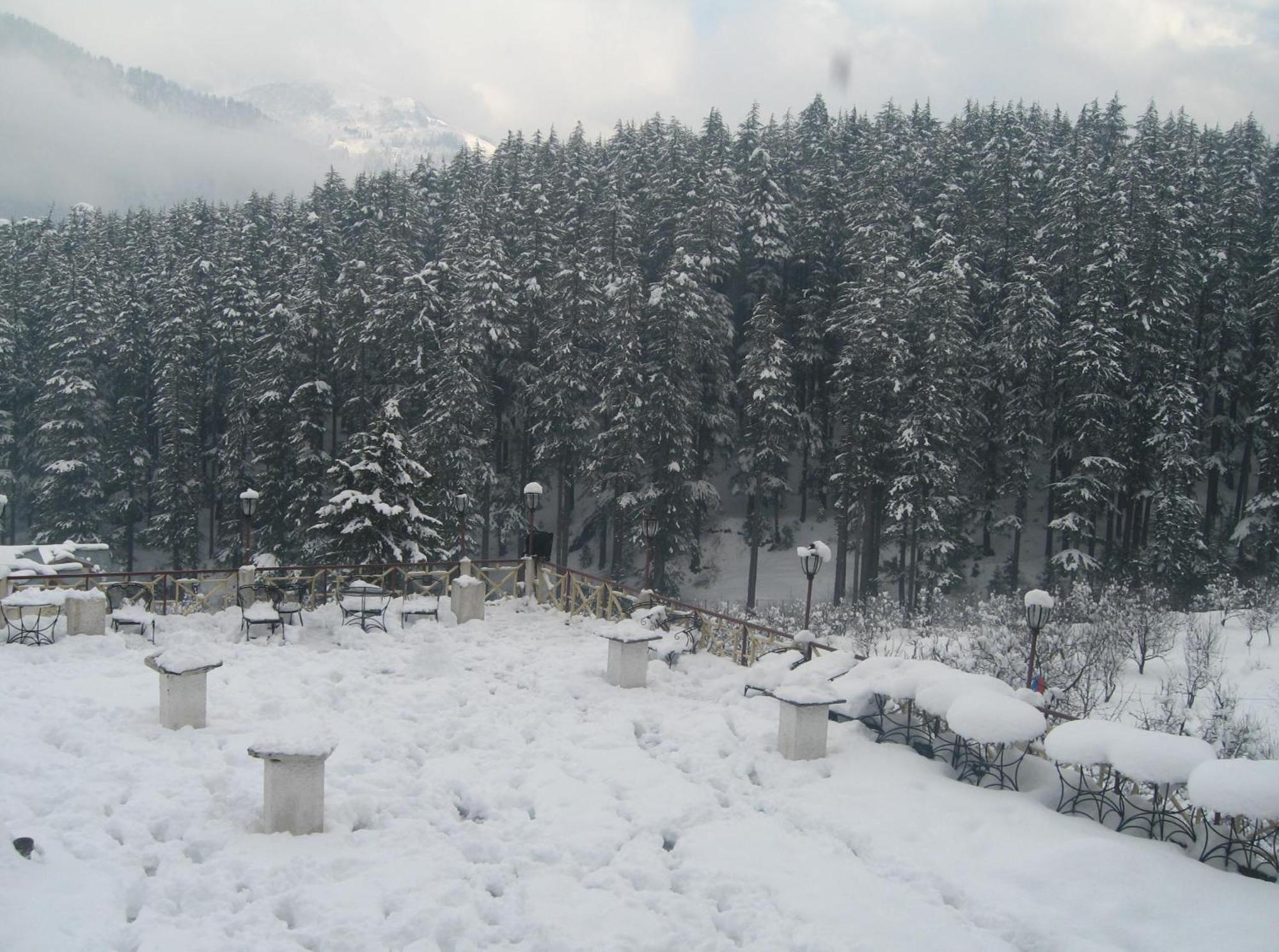 Snow Valley Resorts & Spa Manali Esterno foto