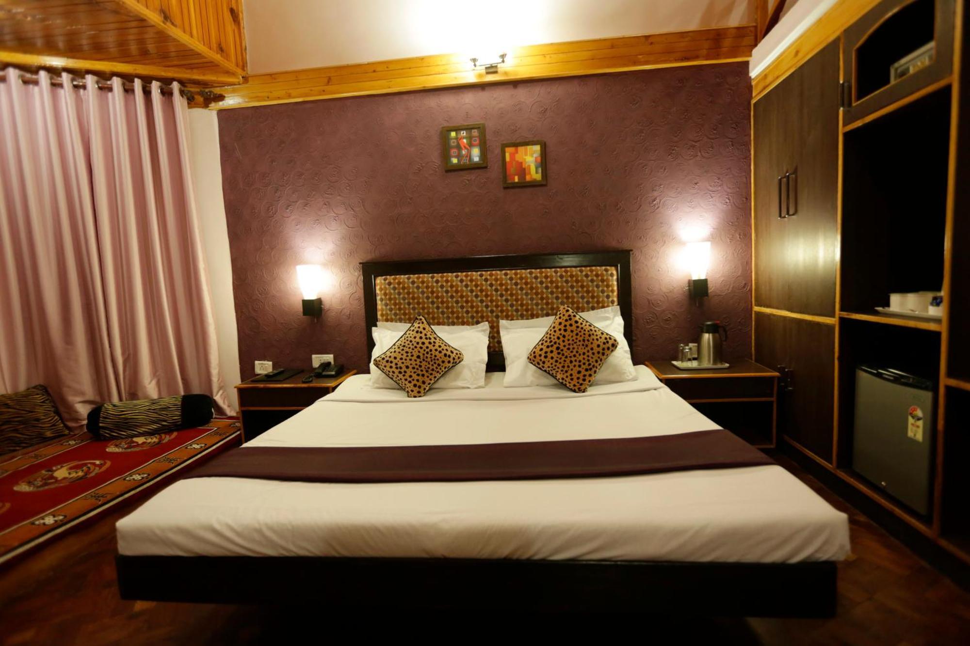 Snow Valley Resorts & Spa Manali Esterno foto