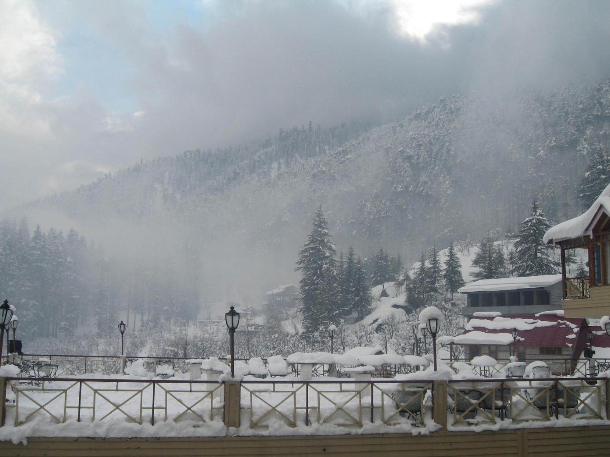 Snow Valley Resorts & Spa Manali Esterno foto